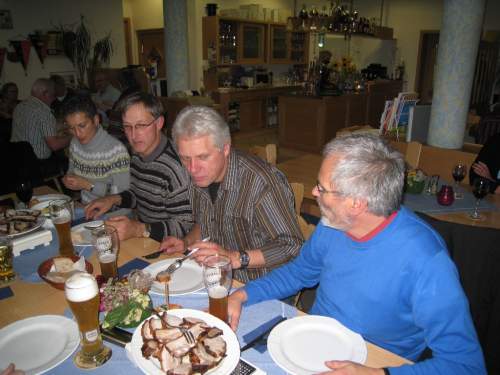 57ger_Spanferkel (113).JPG --- erstellt mit toms-galerie V1.3 - www.tomshaus.de
